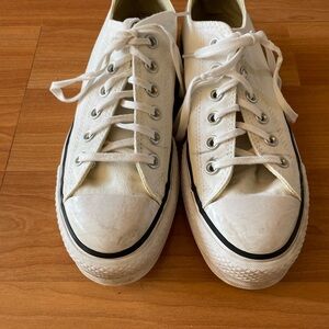 White All Star Chuck Taylor Low Top Platform Converse Sneakers Size 8.5W